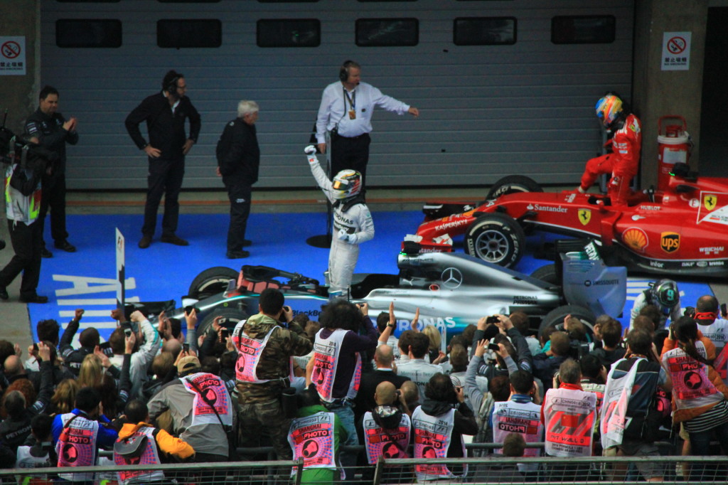 Lewis Hamilton won his third straight race